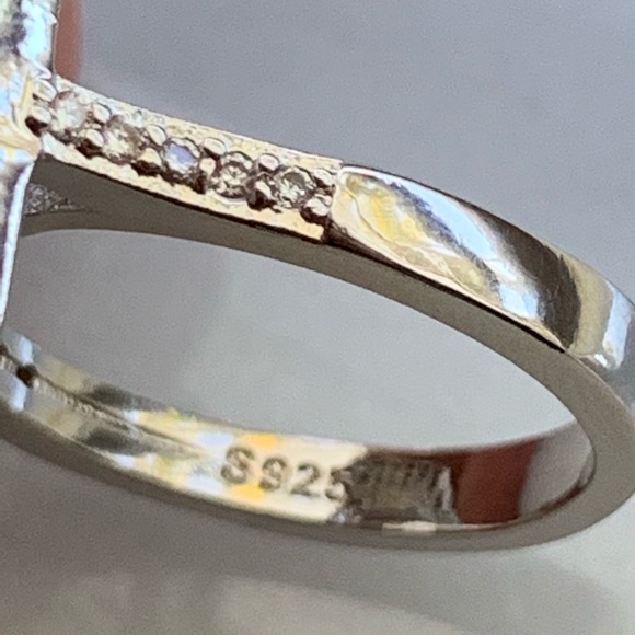 NEW 💕Fun Sapphire Bling Ring Emerald Cut Sapphire - Picture 3 of 8